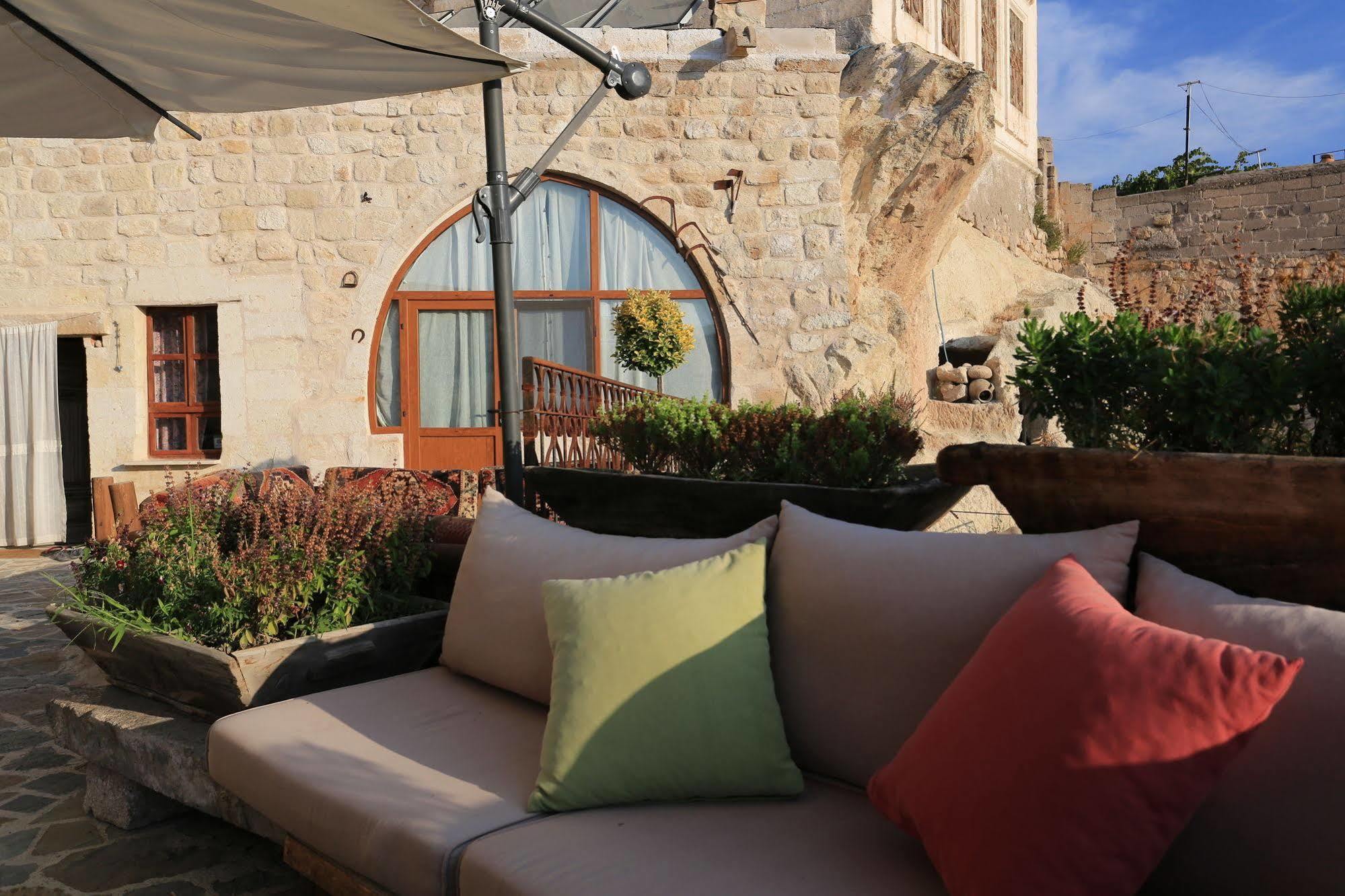 Anitya Cave House Apart Hotel Ortahisar Exterior photo